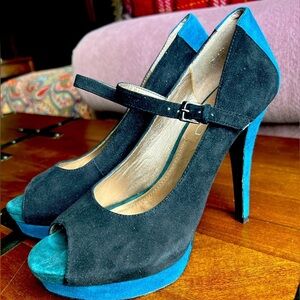 BCBG Suede Peep Toe Heels​​